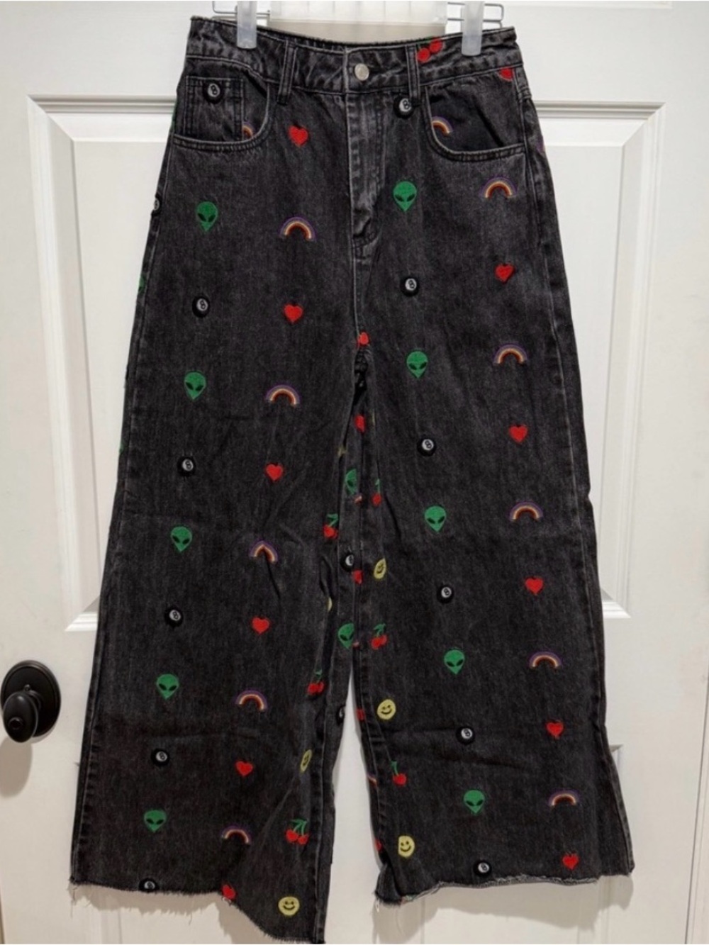Dressed in Lala Black Rare Wide-Leg Jeans “Happy Thoughts” embroidered motifs